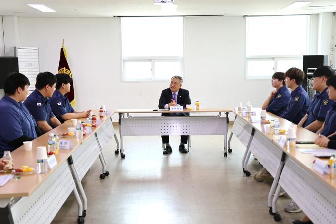 사회복무요원 간담회 관련이미지입니다.