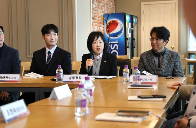 청춘예찬 기자단 성과보고회 관련이미지입니다.