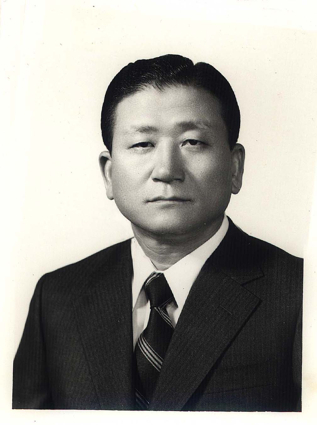 2대 김재명사진