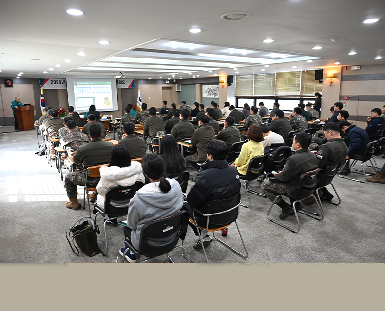 전종호 제37대 광주전남지방병무청장이 29일 취임했다. 전종호 청장은 현안업무 집중을 위해 별도의 취임식 없이 국립 5·18민주묘지 참배로 공식 일정을 시작했다.